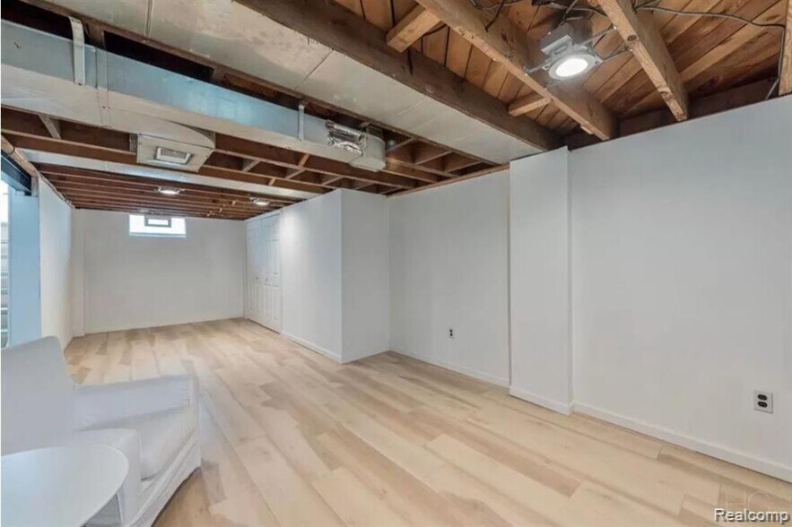 Building Photo - 1822 Haynes St