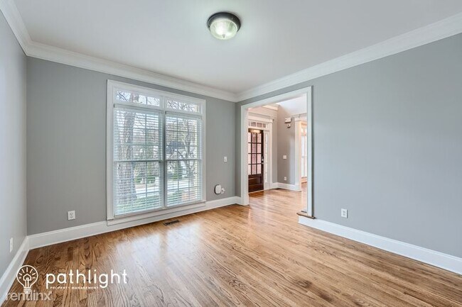 Building Photo - 5 br, 4 bath House - 1795 Millside Terrace...