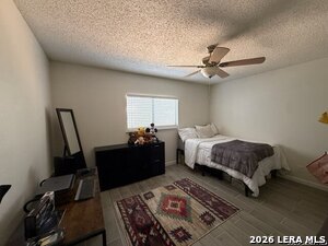 Building Photo - 6855 Columbia Ridge Dr