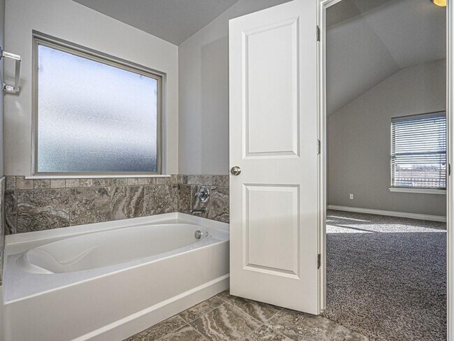 Building Photo - 2328 NW 191st Ct