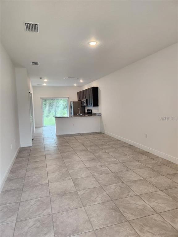 Building Photo - 16170 SW 33rd Ave Rd