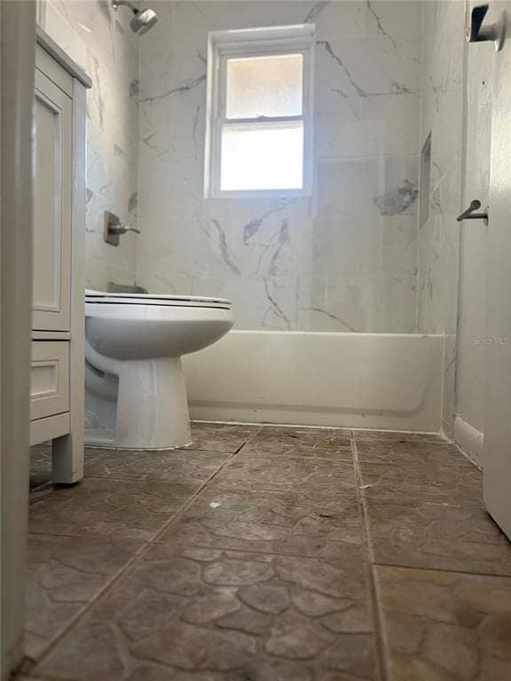 Building Photo - 4006 W Land Ave