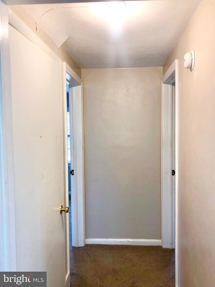 Building Photo - 50 Dymond Ave