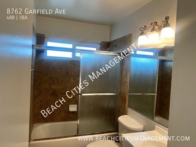 Building Photo - 8762 Garfield Ave