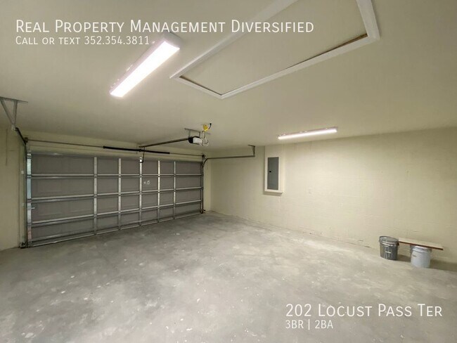 Building Photo - 202 Locust Pass Terrace
