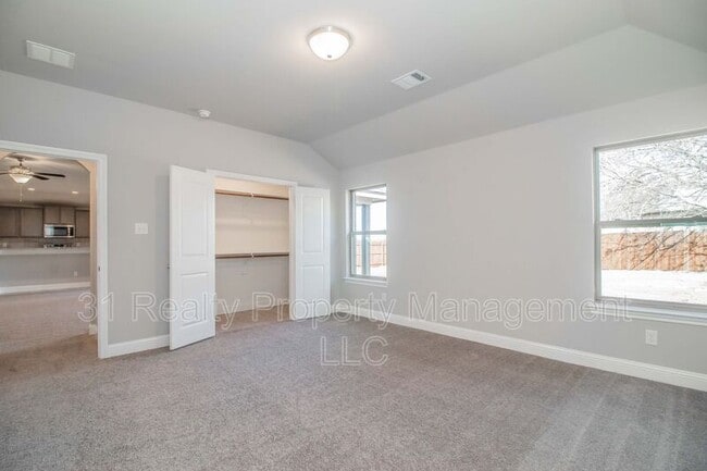 Building Photo - 1810 Quail Hollow