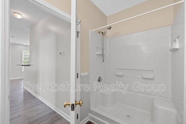 Building Photo - 1713 Kudrow Ln