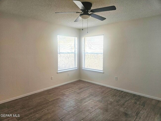 Building Photo - 12353 Golden Sun Dr