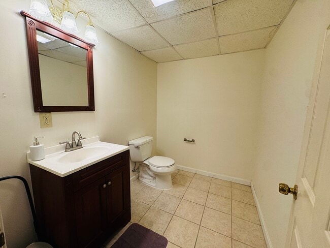 Building Photo - 237 South St