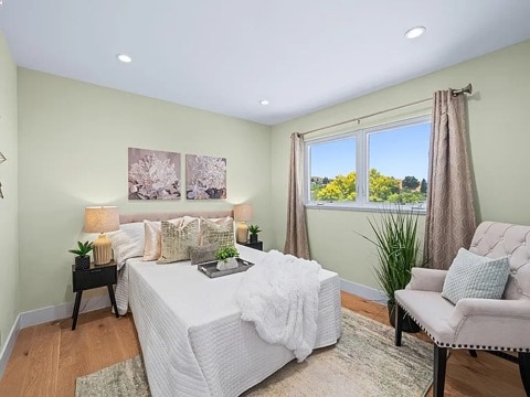 Building Photo - 627 E Angela St