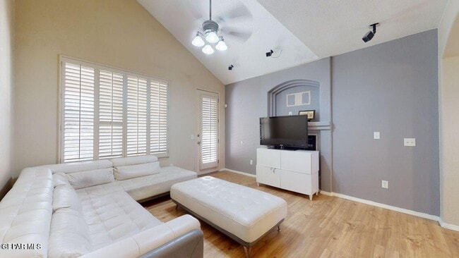 Building Photo - 6376 Dakota Ridge Dr