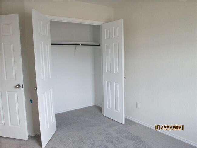 Building Photo - 128 Green Egret Wy