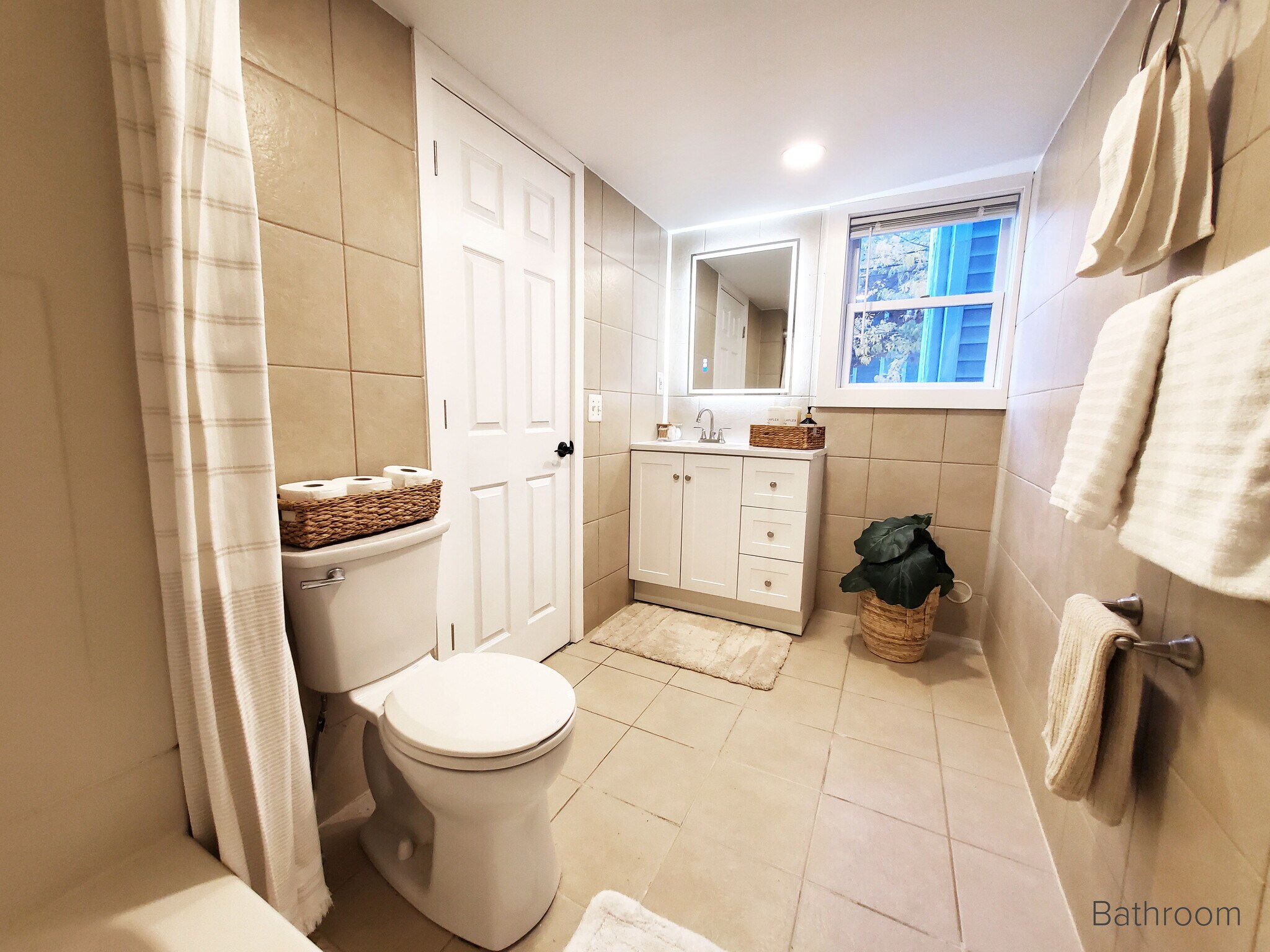 Building Photo - 98 Sciarappa St