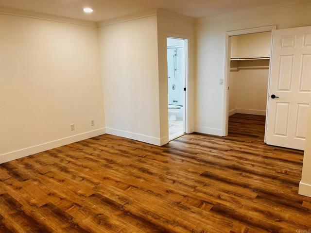 Building Photo - 4587 Cove Dr