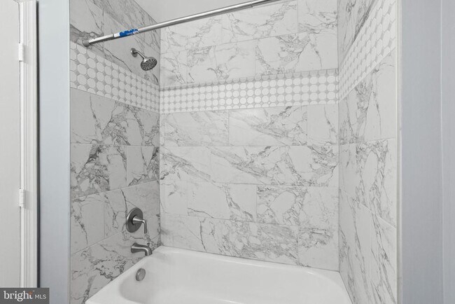 Building Photo - 7516 Snowpea Ct