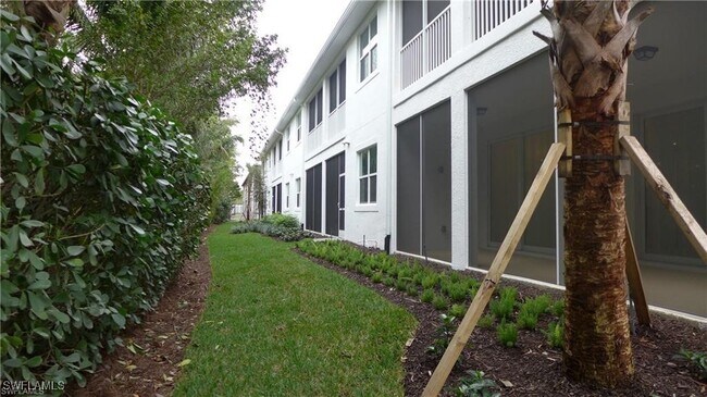 Building Photo - 2646 Seychelle Cir