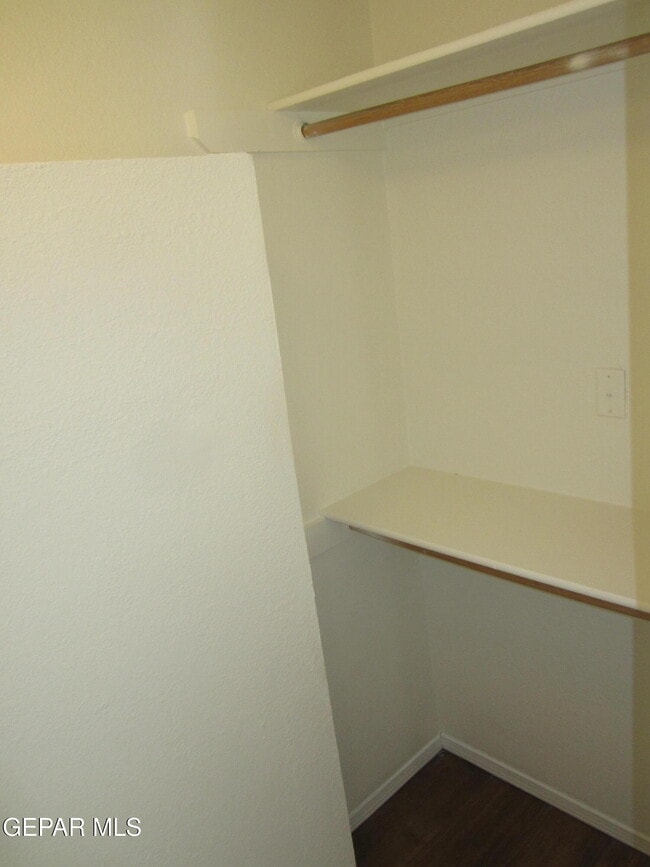 Building Photo - 11804 Kings Arms Ct