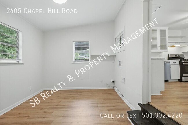 Building Photo - 2405 Chapel Hill Rd