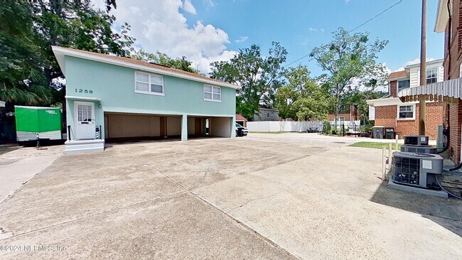 Building Photo - 1261 Belmont Terrace