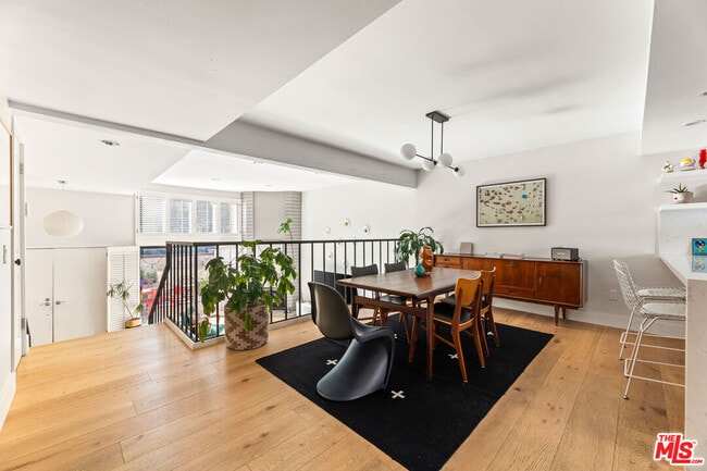 Building Photo - 4608 Glencoe Ave