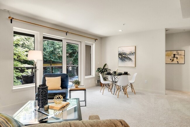 Building Photo - 5001 California Ave SW