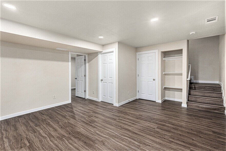 Building Photo - 2151 18th Avenue Ct