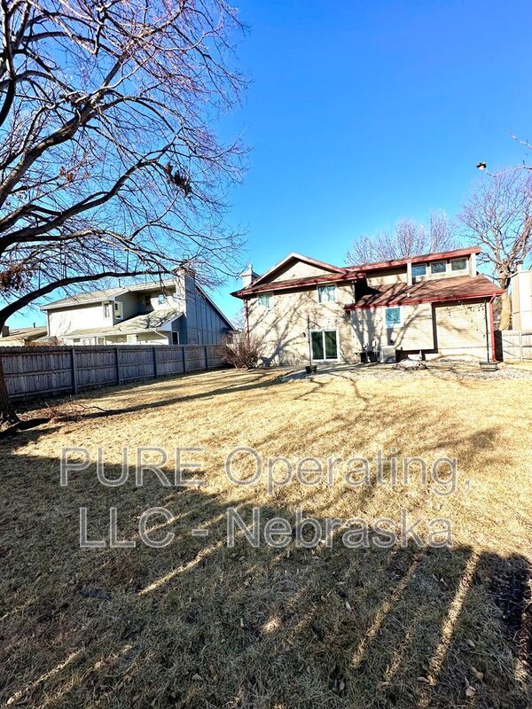 Building Photo - 5039 S 163rd Ave