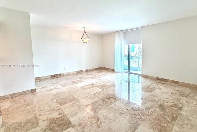 Building Photo - 1331 Brickell Bay Dr