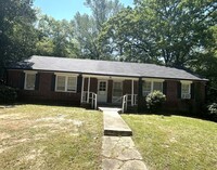 Building Photo - 20 Muscogee Dr