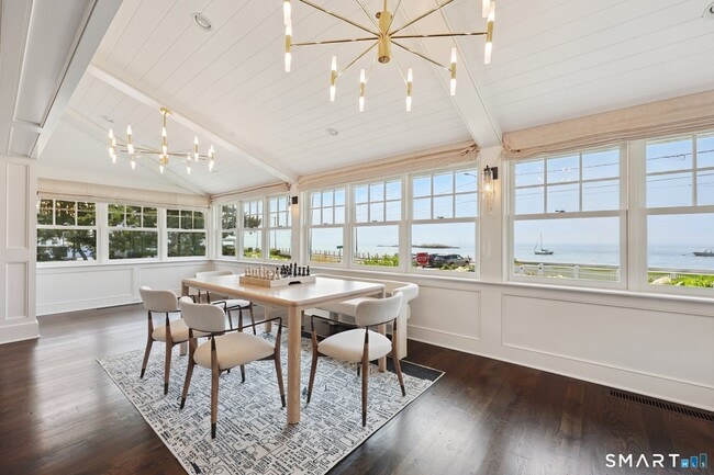 Building Photo - 19 Middle Beach Rd