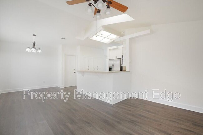 Building Photo - 37753 Sea Pines Ct