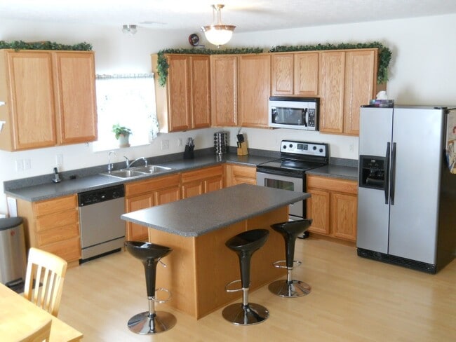 Building Photo - 5130 Graywood Ct