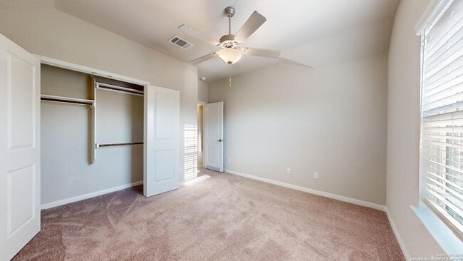 Building Photo - 5911 Akin Glen