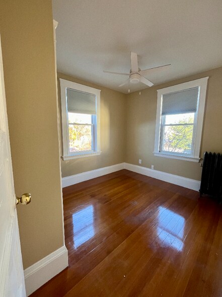 Building Photo - 171 Bluff Ave