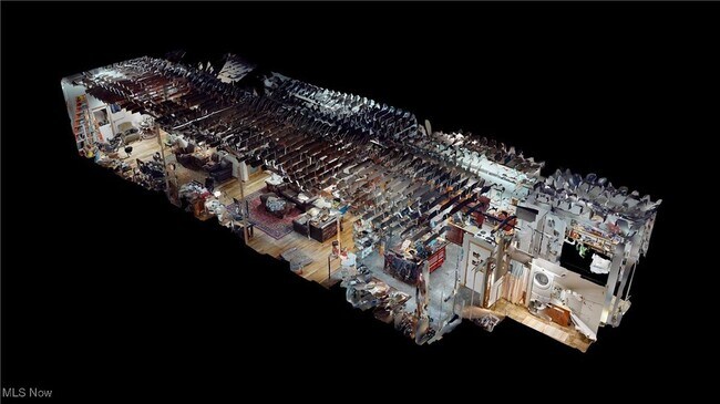 Building Photo - 635 W Lakeside Ave