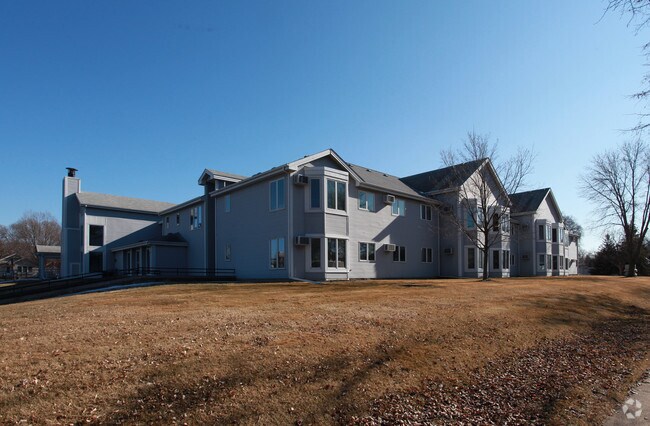 Building Photo - Stadish Green Condominiums