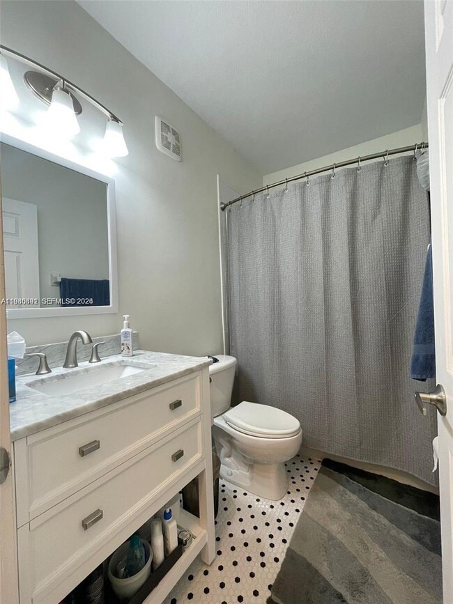 Building Photo - 5440 NW 107th Ave