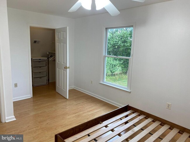 Building Photo - 14480 Woodstar Ct