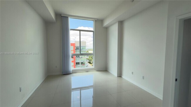 Building Photo - 7825 NW 107th Ave