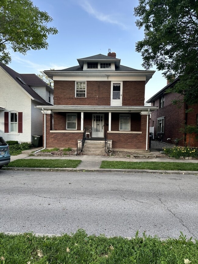 Building Photo - 605 Caldwell St