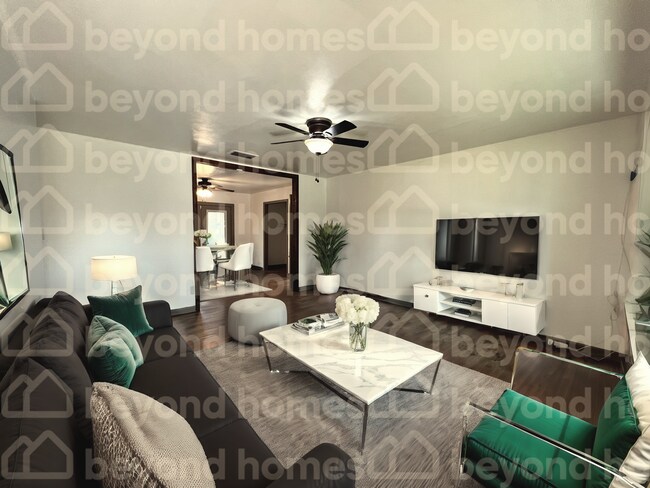 Building Photo - Beautiful lake views with this renovated 4...