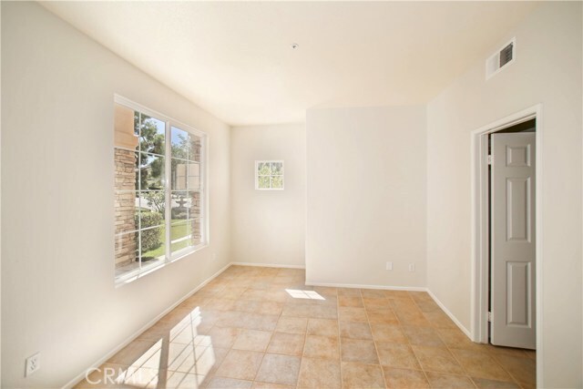 Building Photo - 920 Rio Lindo