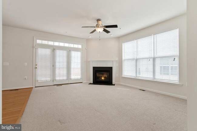 Building Photo - 9800 Traver St