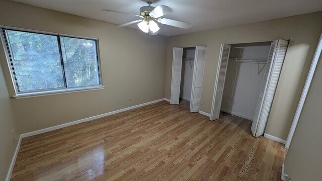 Building Photo - 6369 Holcomb Way