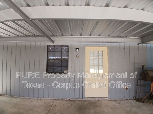 Building Photo - 1818 Rodd Fld