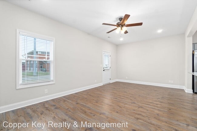 Building Photo - 3 br, 2.5 bath House - 352 Fallow Circle