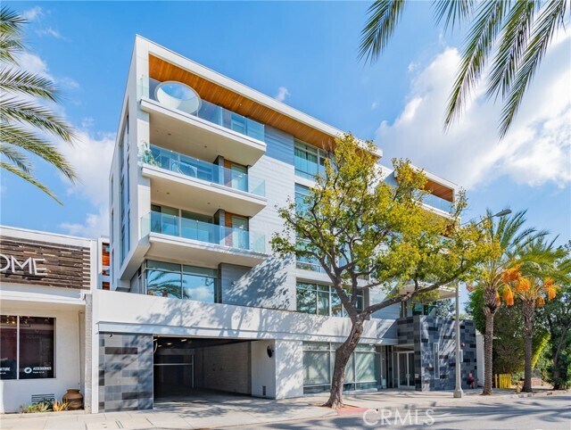 Building Photo - 482 S Arroyo Pkwy