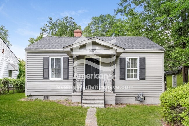 Building Photo - 2065 Telfair St