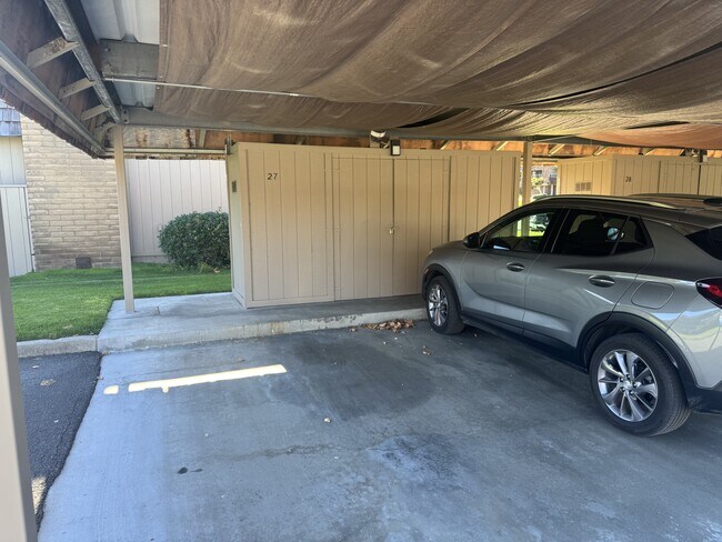 Building Photo - 23799 Monterey Salinas Hwy