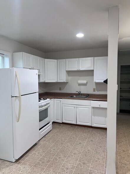 Building Photo - 3646 NY-145